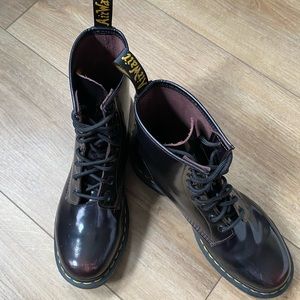 Doc Martens 1460 Arcadia Leather Cherry Red Burnished Ankle Boots size 10.